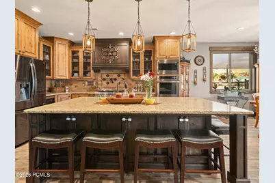 152 N 8750, Huntsville, UT 84317 - Photo 30