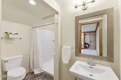 29 N Wolcott Street, Salt Lake City, UT 84103 - Photo 34