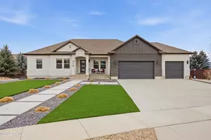 210 E Huckleberry Ln, Heber City, UT 84032 - Photo 2