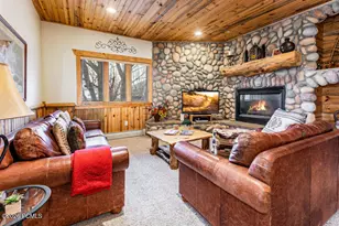 3984 N Timber Wolf Ln, Park City, UT 84098 - Photo 4