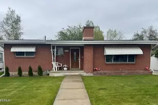 275 S 100, Heber City, UT 84032 - Photo 2