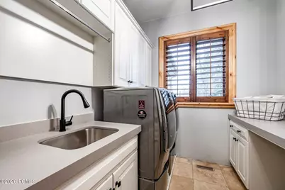 5083 S Clarenden Place, Holladay, UT 84117 - Photo 46