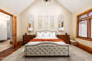 5083 S Clarenden Pl, Holladay, UT 84117 - Photo 18