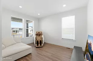 8569 S Round Stone Cove, Sandy, UT 84094 - Photo 58