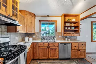 4958 W Ponderosa Ct, Park City, UT 84098 - Photo 8