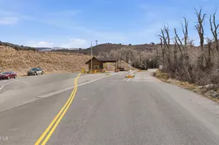 8992 E Clyde Lake Circle, Heber City, UT 84032 - Photo 20