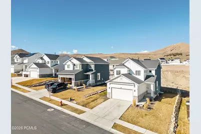 3381 E Stillwater Drive, Eagle Mountain, UT 84005 - Photo 14