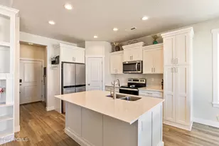 3381 E Stillwater Dr, Eagle Mountain, UT 84005 - Photo 28