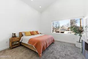 2471 S 700, Salt Lake City, UT 84106 - Photo 18