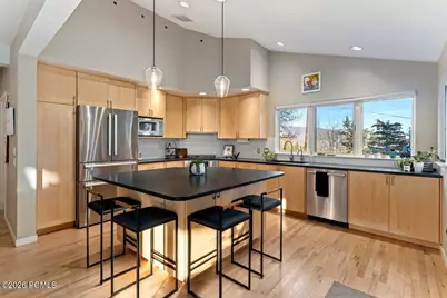 8762 Gorgoza Drive, Park City, UT 84098 - Photo 12