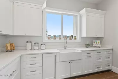 372 N 300, Heber City, UT 84032 - Photo 24