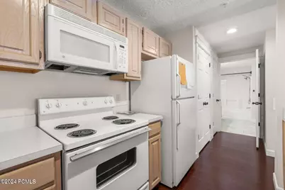 900 Bitner Road #B16, Park City, UT 84098 - Photo 8