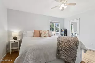 1925 E Hillcrest Ave, Salt Lake City, UT 84106 - Photo 20