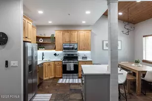 5501 Bobsled Blvd, Park City, UT 84098 - Photo 4