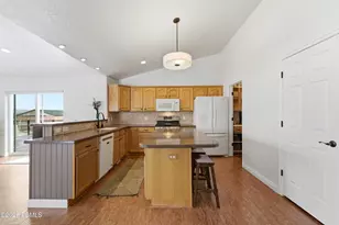 7850 Wasatch Way, Park City, UT 84098 - Photo 10