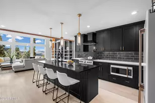 200 Matterhorn Dr, Park City, UT 84098 - Photo 8