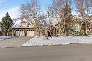 4220 Sunrise Dr, Eden, UT 84310 - Photo 2