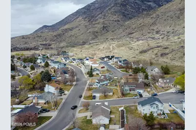 320 E 1350, Pleasant Grove, UT 84062 - Photo 46