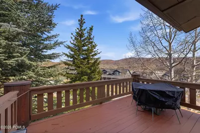 8370 Meadowview Court #B24, Park City, UT 84098 - Photo 10