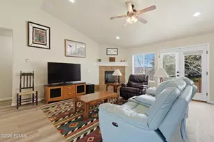 5325 Bridle Cir, Oakley, UT 84055 - Photo 14