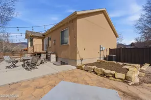 5325 Bridle Cir, Oakley, UT 84055 - Photo 24