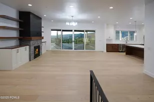9281 E Ridge Pine Dr, Heber City, UT 84032 - Photo 4