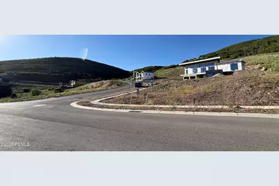 3922 E Harris Way, Heber City, UT 84032 - Photo 8