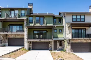 372 W Ascent Dr, Hideout, UT 84036 - Photo 2