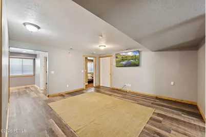 263 W 360 N, Kamas, UT 84036 - Photo 34