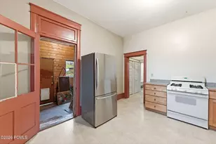 415 E 800, Salt Lake City, UT 84111 - Photo 18