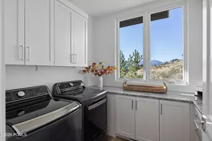 1353 N LOWER LOOKOUT KNOLL CT, Heber City, UT 84032 - Photo 38