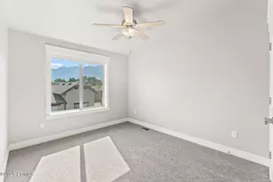 10374 S Sage Canal Way, Sandy, UT 84070 - Photo 28