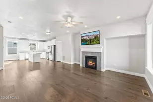 10374 S Sage Canal Way, Sandy, UT 84070 - Photo 12