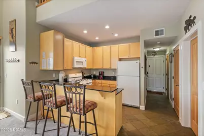 6749 N 2200 W #B302, Park City, UT 84098 - Photo 6