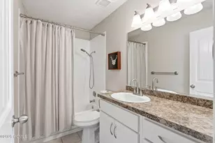 2393 Bueno Vista Dr, West Jordan, UT 84088 - Photo 4