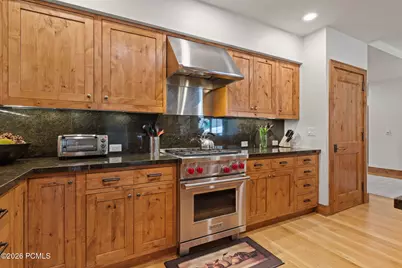 7715 Village Way #106, Park City, UT 84060 - Photo 8