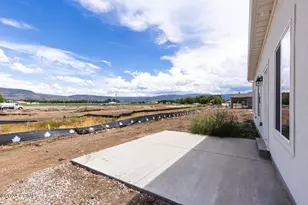 1093 E Becca Rd, Daniel, UT 84032 - Photo 22