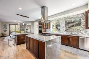 7457 N Buckboard Dr, Park City, UT 84098 - Photo 10