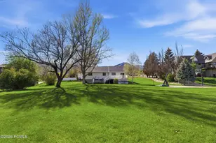 960 N 100 W St, Midway, UT 84049 - Photo 4