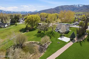 960 N 100 W St, Midway, UT 84049 - Photo 2