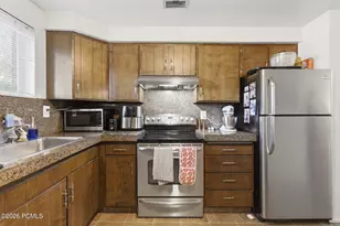 1171 S 100 E, Orem, UT 84058 - Photo 18
