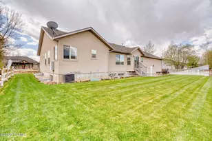 136 W 360, Kamas, UT 84036 - Photo 4