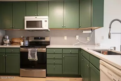 6677 N 2200 #Apt 208, Park City, UT 84098 - Photo 6