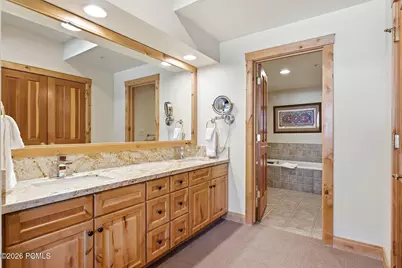 2100 S Deer Valley Drive #305, Park City, UT 84060 - Photo 16