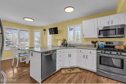 3041 Katies Xing, Park City, UT 84098 - Photo 6