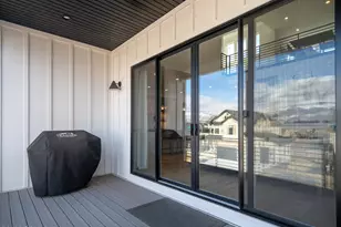 6372 E 950, Huntsville, UT 84317 - Photo 20