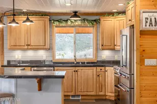 1553 Tree Top Ln, Heber City, UT 84032 - Photo 2