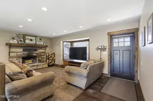 781 W 3000 S, Daniel, UT 84032 - Photo 4