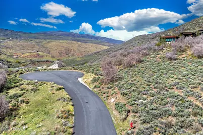 9228 Spotted Owl Court, Park City, UT 84098 - Photo 10