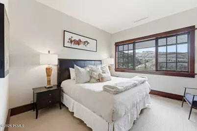 8880 Empire Club Dr #411, Park City, UT 84060 - Photo 18